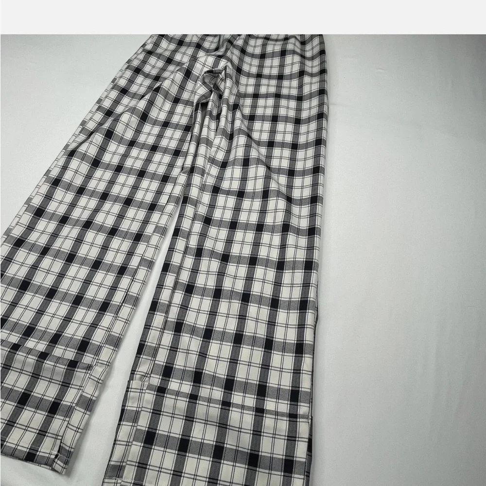 Princess Polly Checkered Pants in Black and White size 6 - Picture 3 of 12